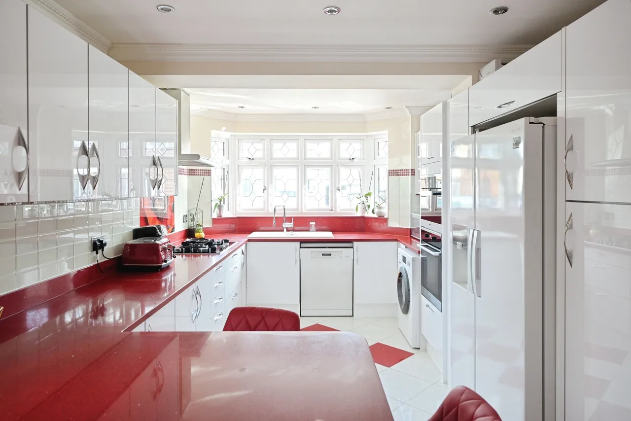 Cranbrook Drive, Romford, RM2, photo 22