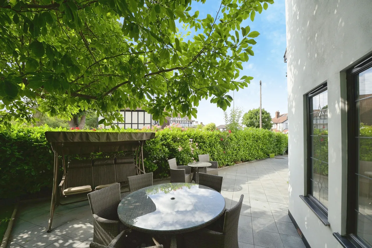 Cranbrook Drive, Romford, RM2, photo 16