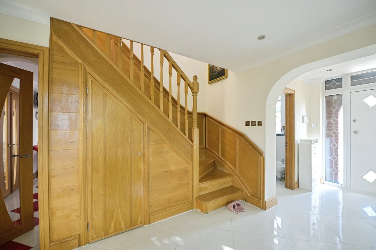 Cranbrook Drive, Romford, RM2, photo 24