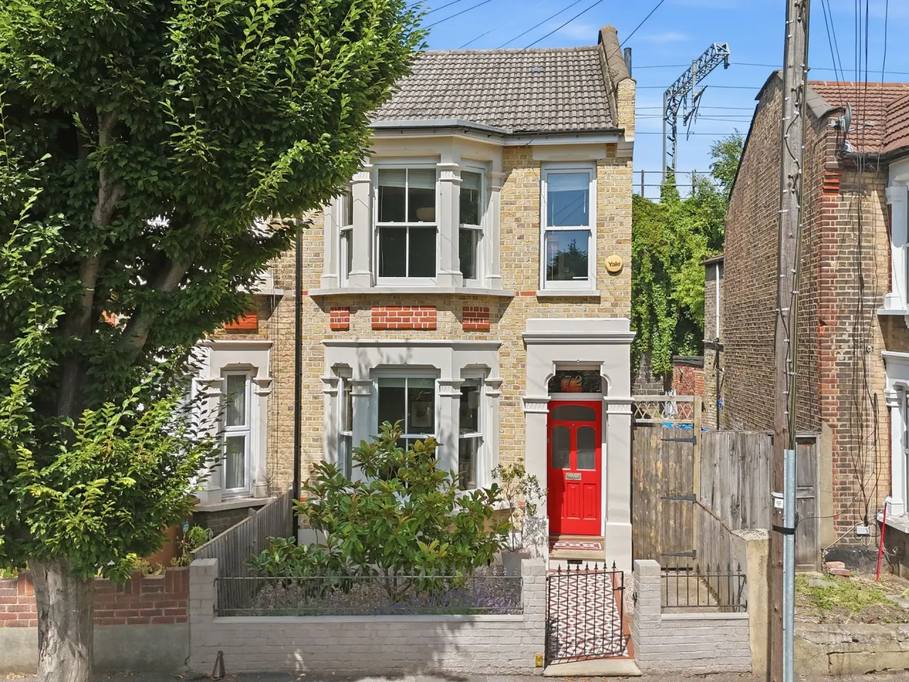 3 bed house for sale — Pretoria Road, Leytonstone, E11