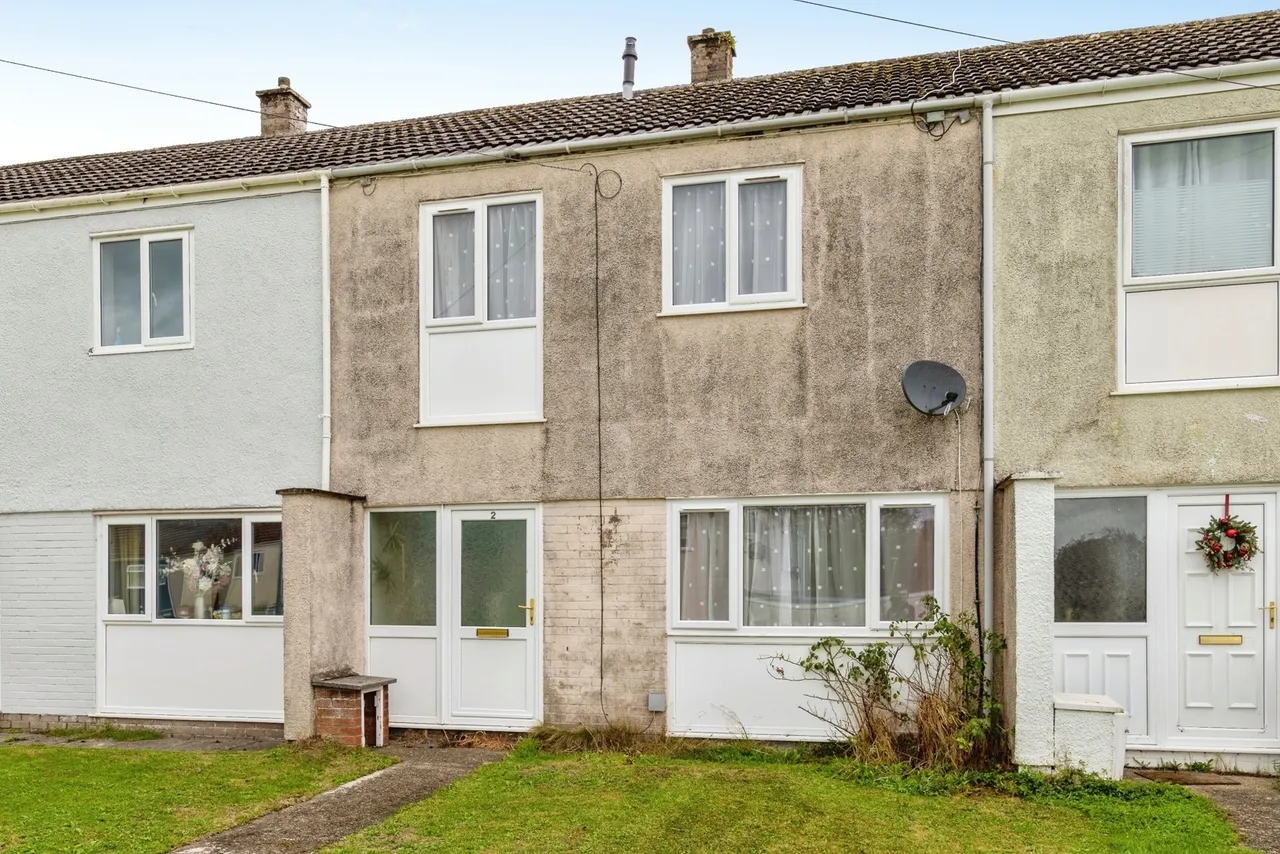 3 bed house for sale, Bro Myrddin, Carmarthen, SA31