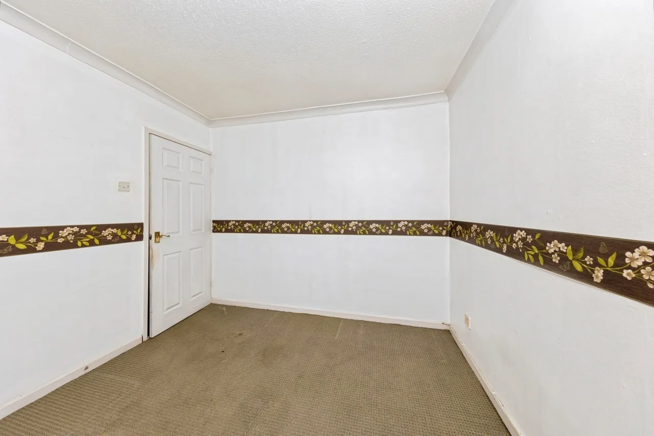 Bro Myrddin, Carmarthen, SA31, photo 14