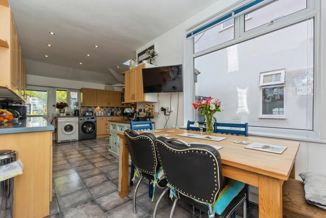 Parrs Wood Road, Didsbury, Manchester, Greater Manchester, M20, photo 10