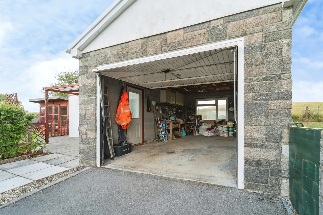 Rhosamman, Ammanford, SA18, photo 12