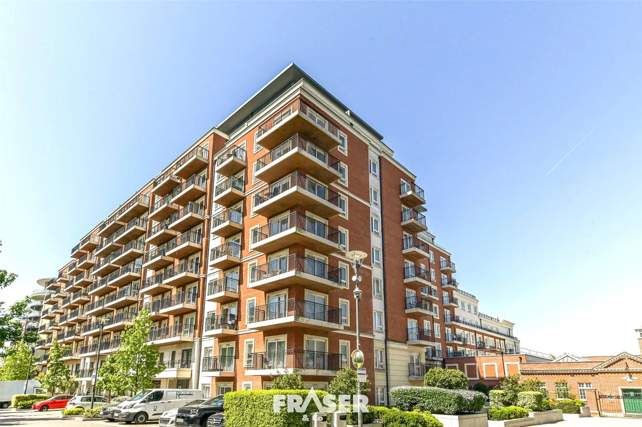 2 bed flat for sale, Beaufort Park, Colindale, NW9