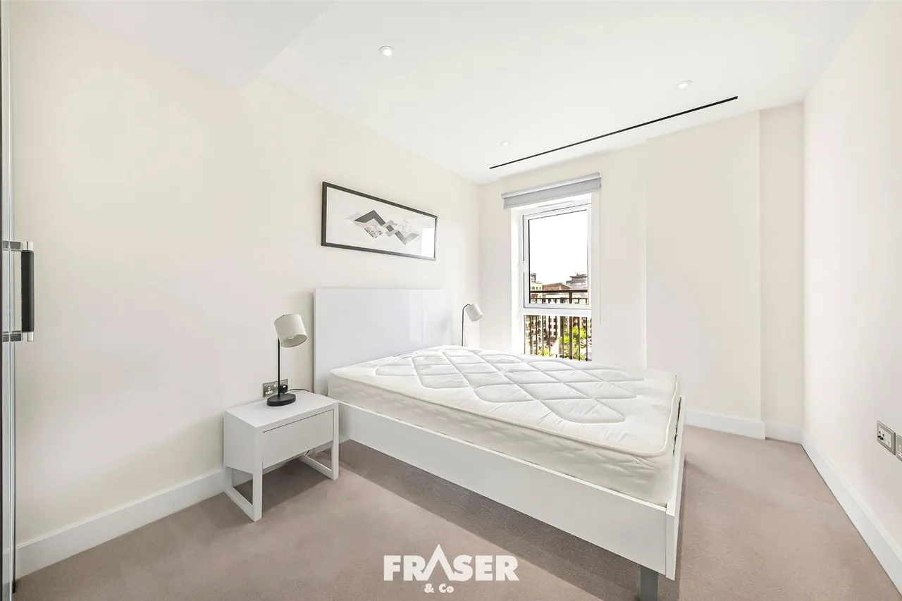 Beaufort Park, Colindale, NW9, photo 10