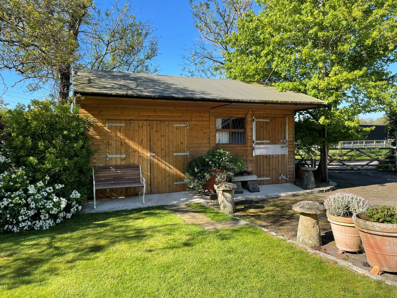 Pondwood Lane, Shottesbrooke, SL6, photo 4