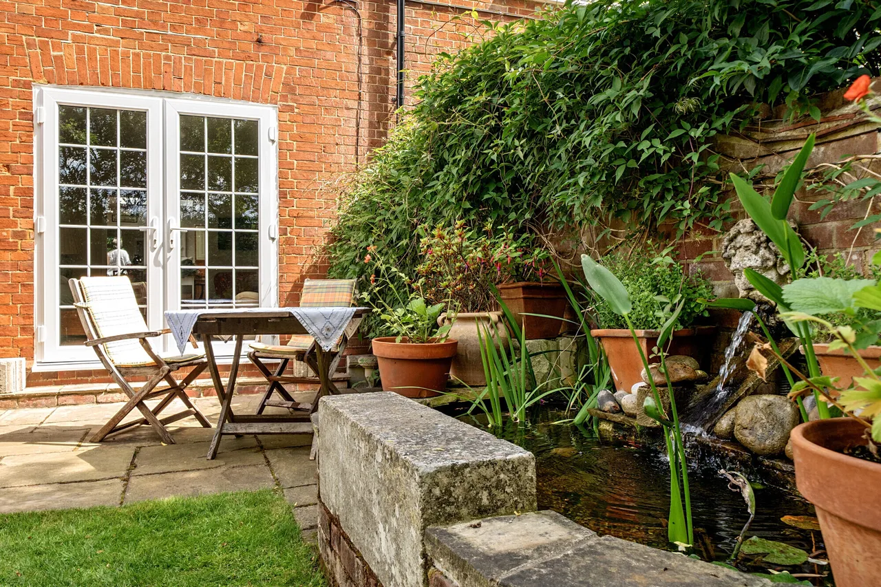 Pondwood Lane, Shottesbrooke, SL6, photo 16