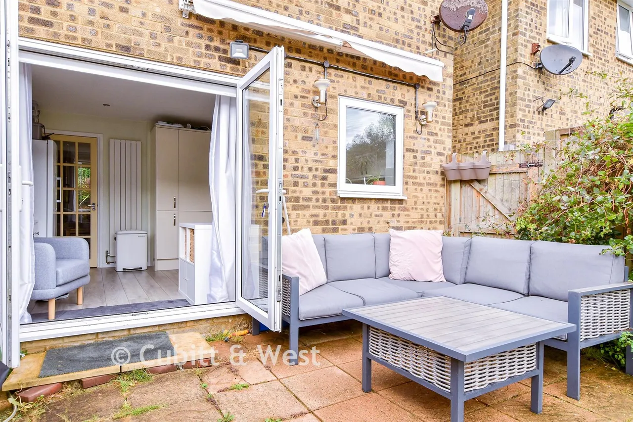 Bridle Way, Telscombe Cliffs, BN10, photo 11