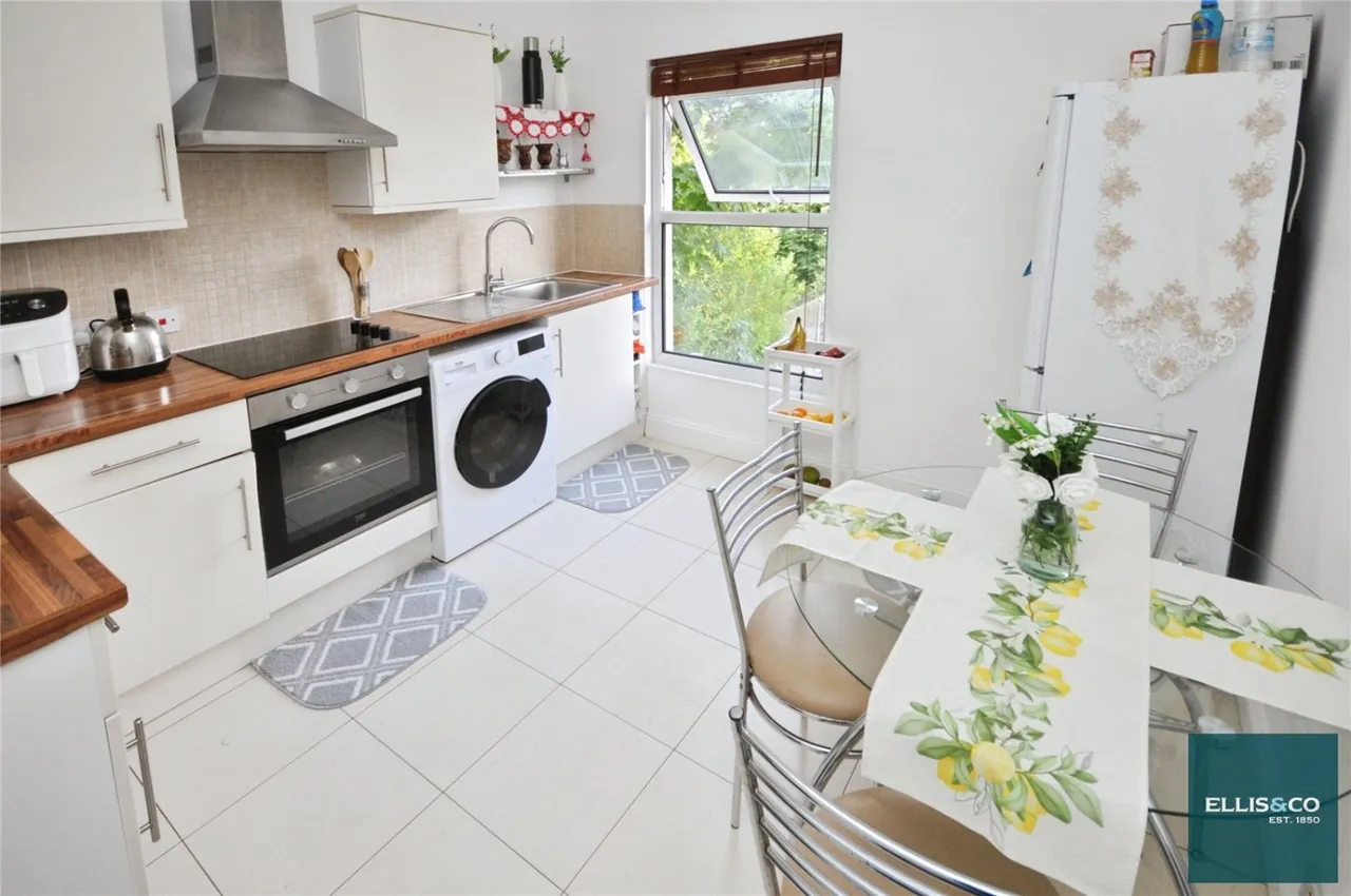 Lansdowne Road, Finchley, N3, photo 2