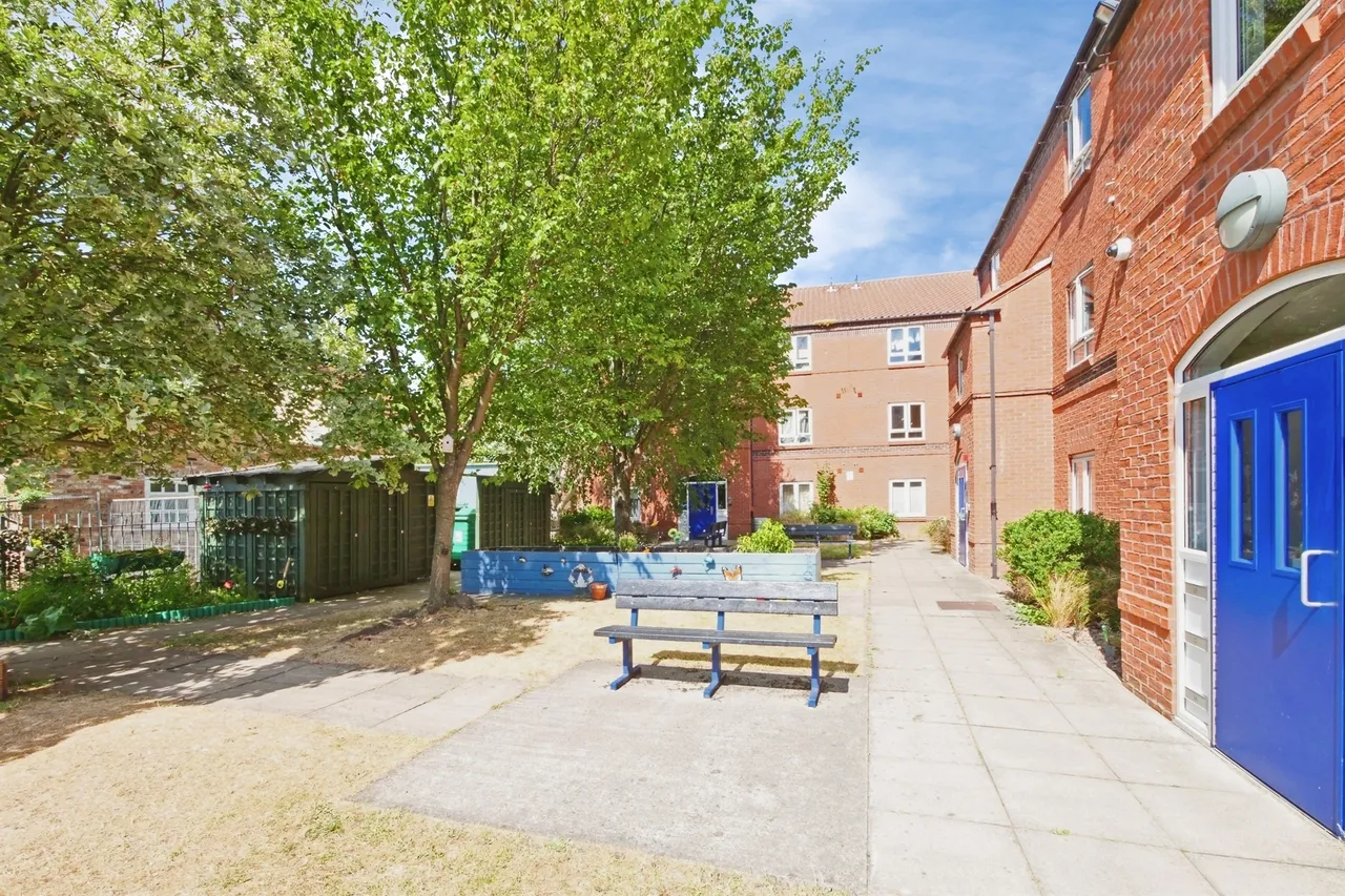 Margaret Street, York, photo 8