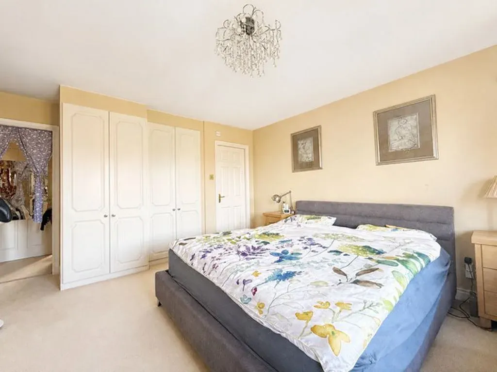 Snaith Crescent, Loughton, Milton Keynes, Buckinghamshire, MK5 8HQ, photo 15