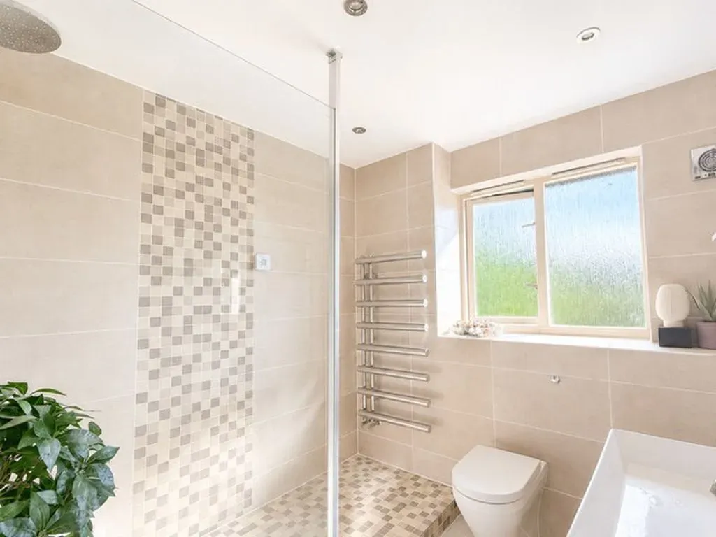 Snaith Crescent, Loughton, Milton Keynes, Buckinghamshire, MK5 8HQ, photo 14