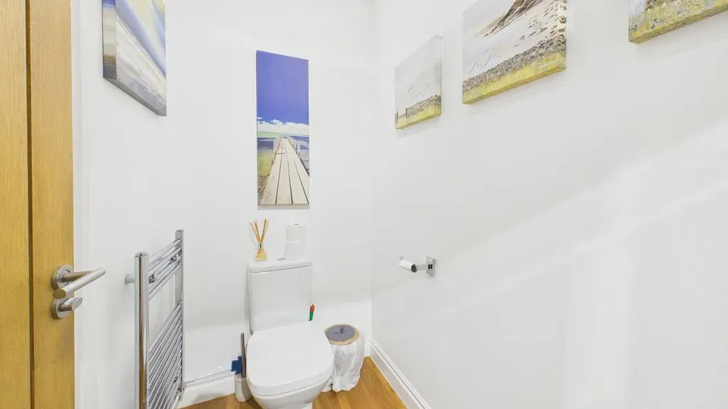 Snaith Crescent, Loughton, Milton Keynes, Buckinghamshire, MK5 8HQ, photo 19