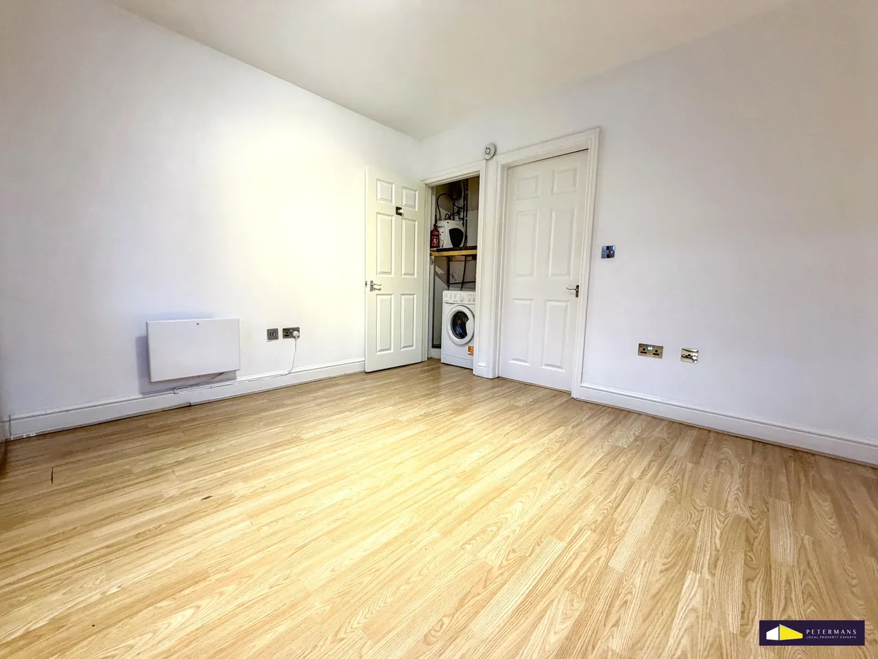High Street, Edgware, HA8, photo 5