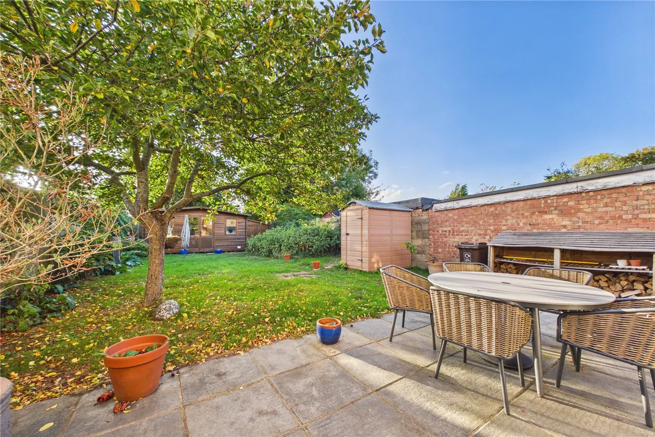 Stocker Close, Basingstoke, RG21, photo 4