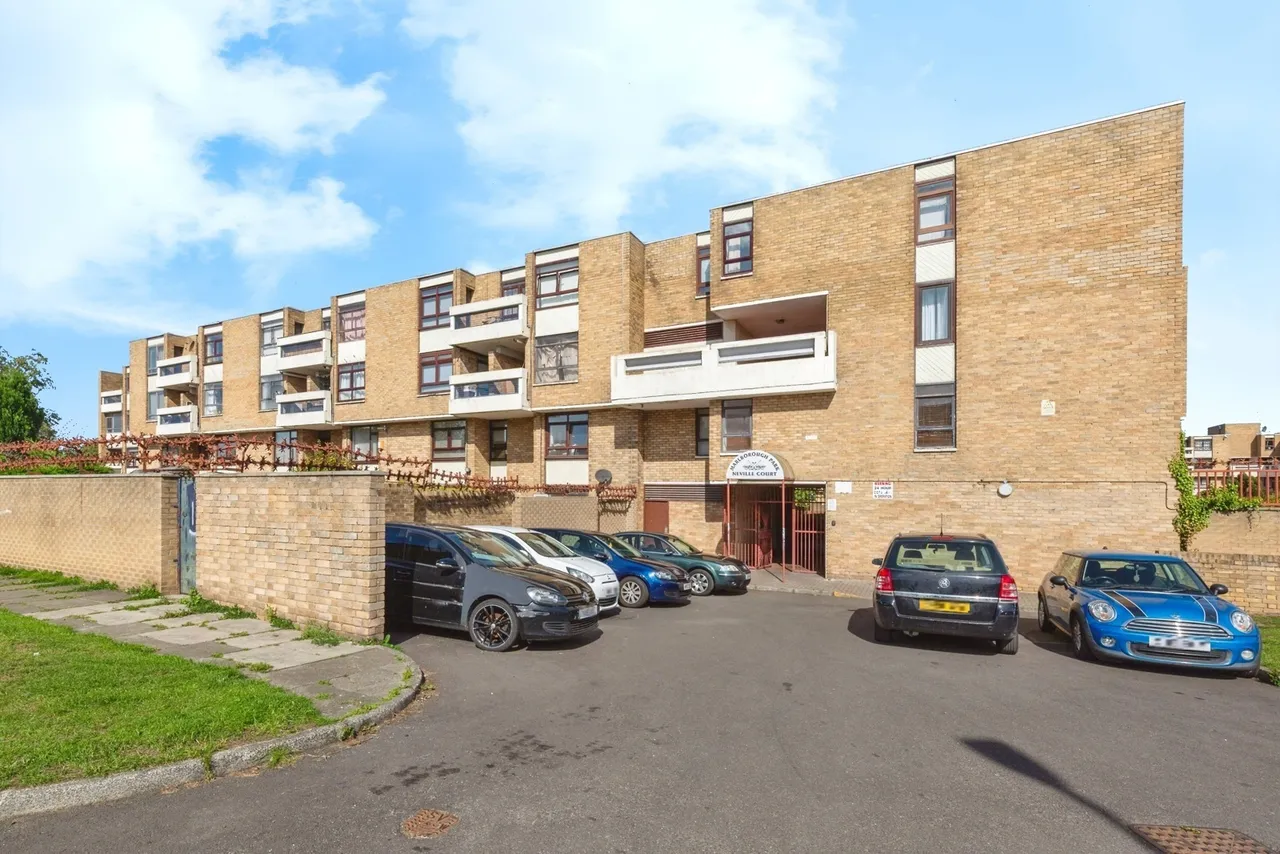 Neville Court, WASHINGTON, Tyne and Wear, NE37, photo 16