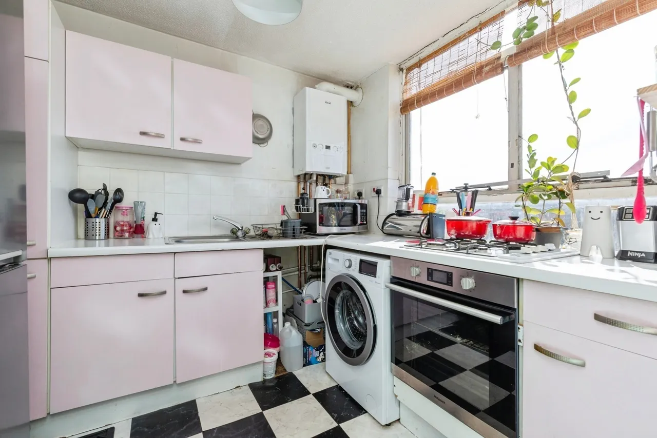 Neville Court, WASHINGTON, Tyne and Wear, NE37, photo 8