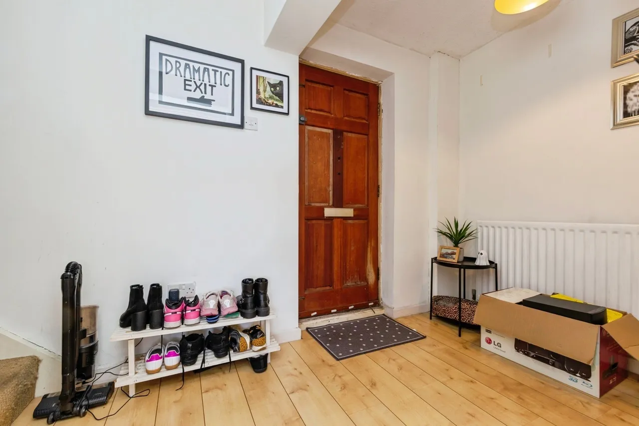 Neville Court, WASHINGTON, Tyne and Wear, NE37, photo 2