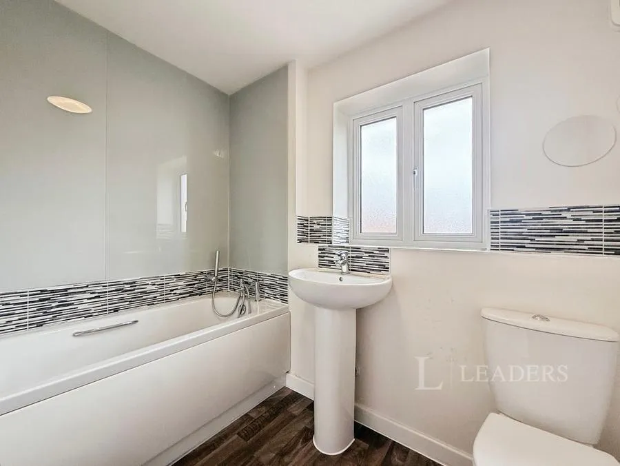 Willow Road, Bedford, MK42, photo 8