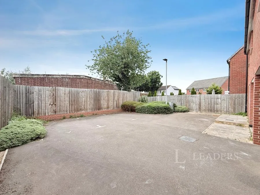 Willow Road, Bedford, MK42, photo 11