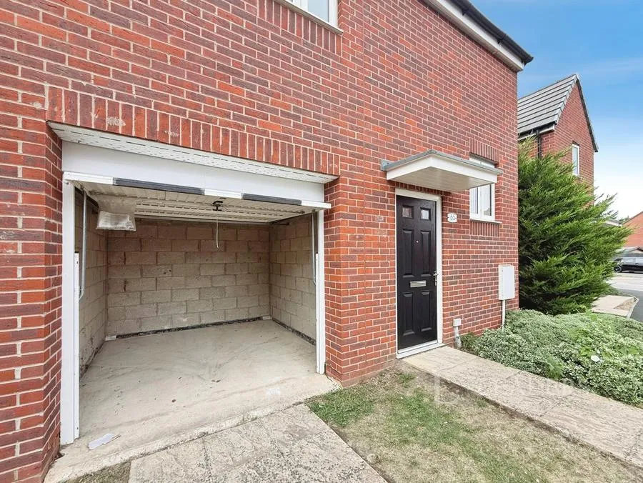 Willow Road, Bedford, MK42, photo 16
