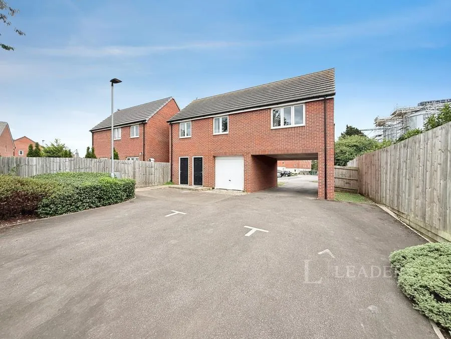 Willow Road, Bedford, MK42, photo 12