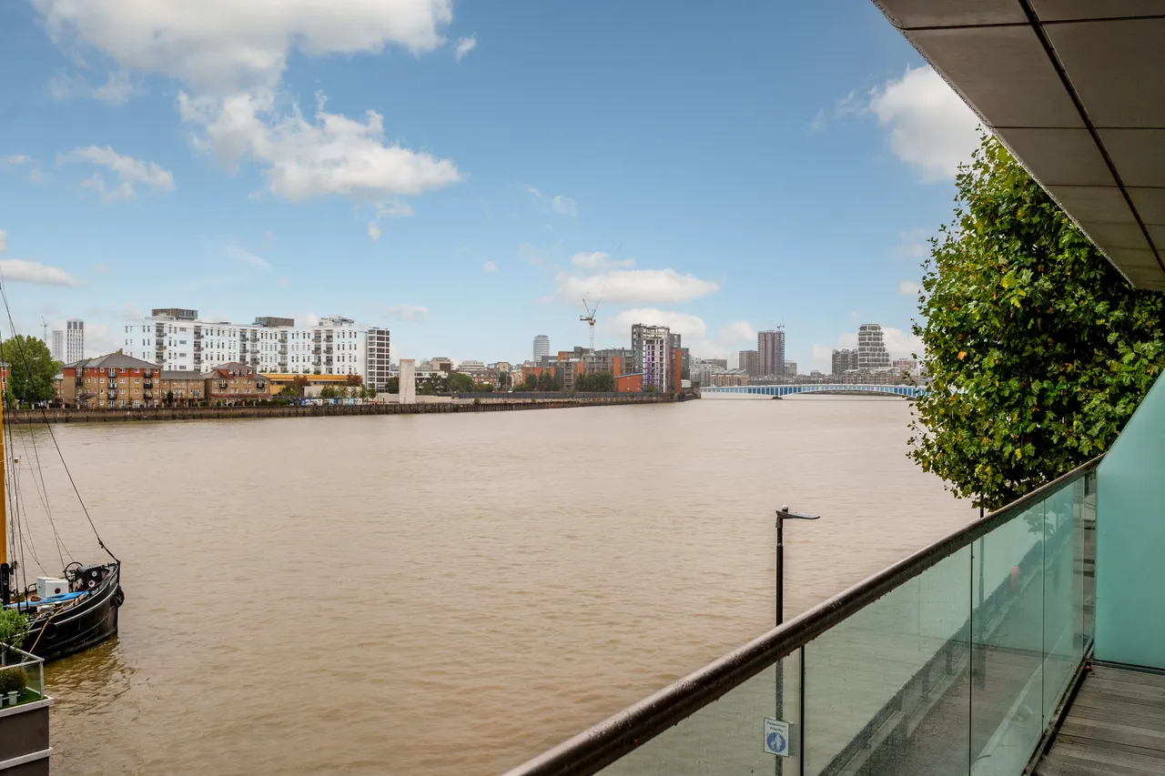 London, SW18, photo 17
