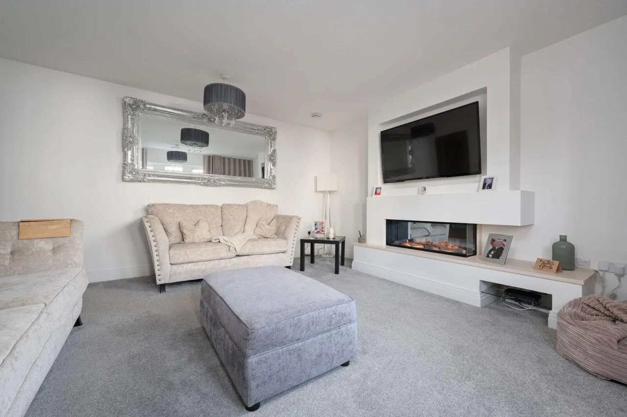 Calderstone Drive, Cumbernauld, G68 0GQ, photo 9