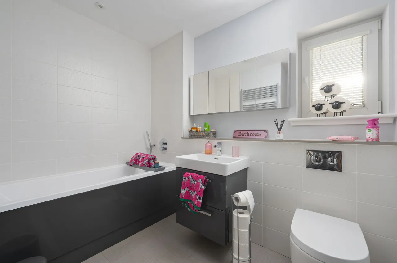 Calderstone Drive, Cumbernauld, G68 0GQ, photo 30