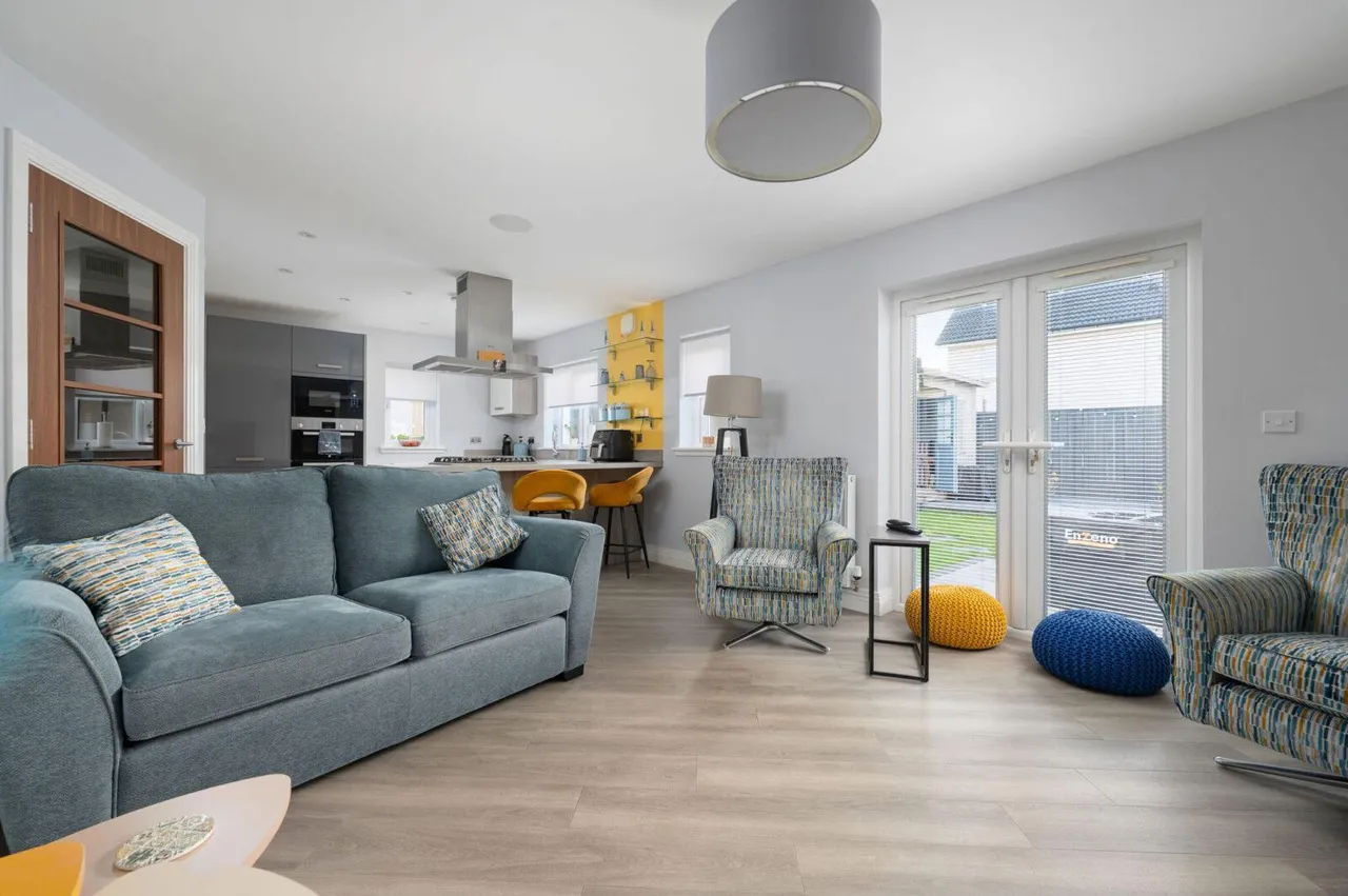 Calderstone Drive, Cumbernauld, G68 0GQ, photo 14