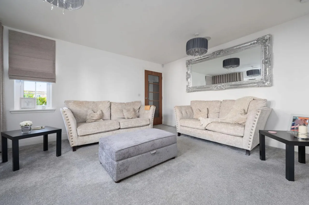 Calderstone Drive, Cumbernauld, G68 0GQ, photo 10
