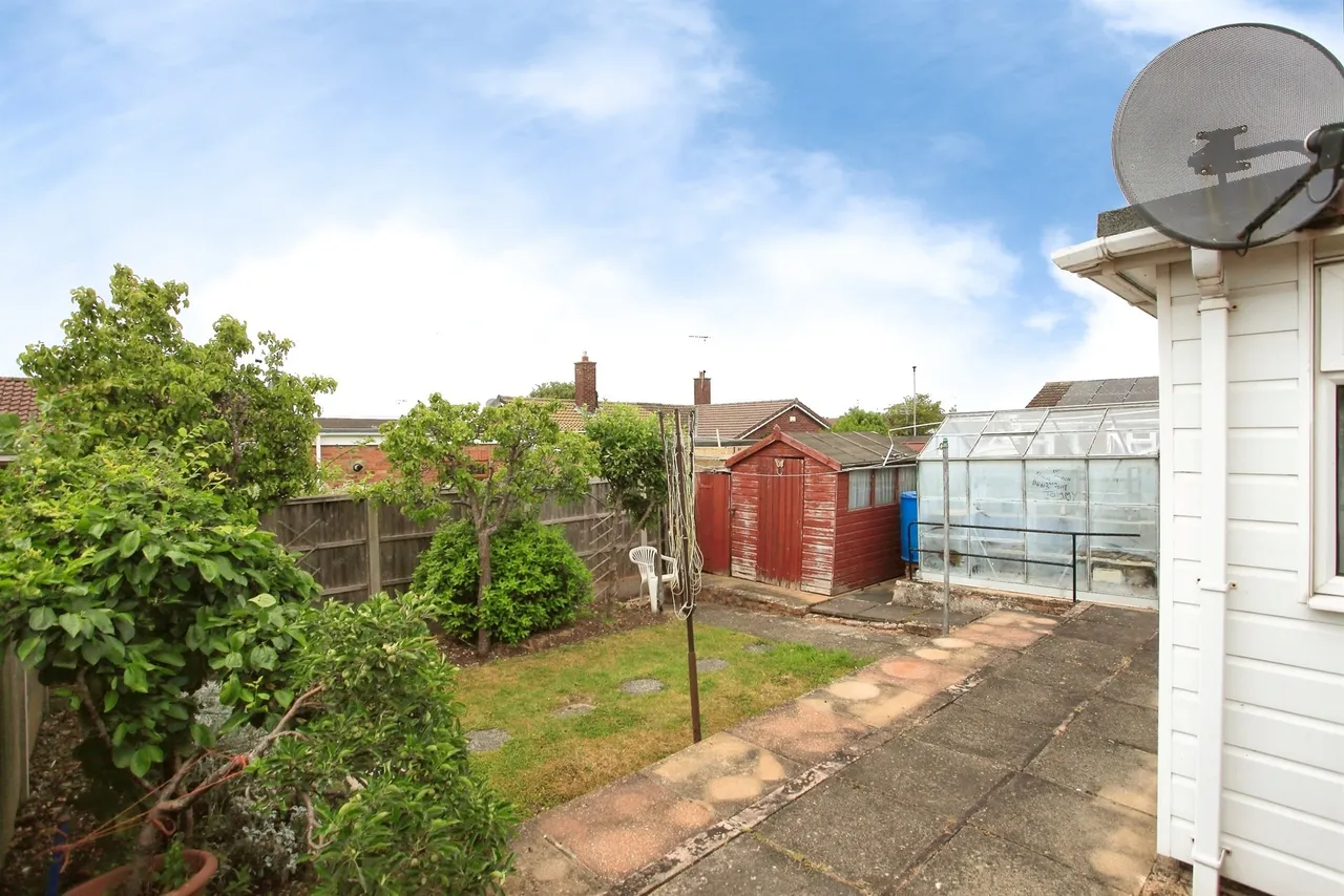 Lawson Avenue, Peterborough, PE2, photo 10