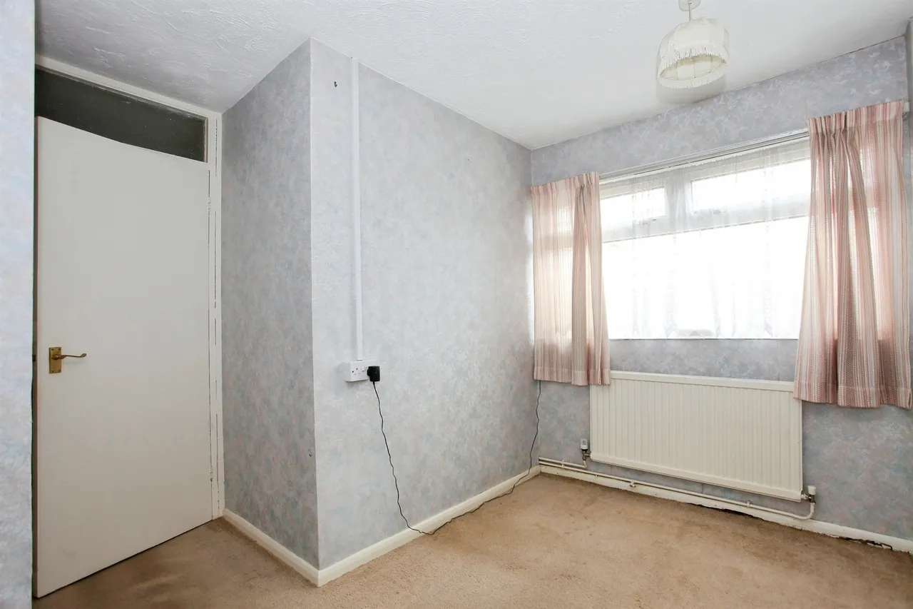Lawson Avenue, Peterborough, PE2, photo 7