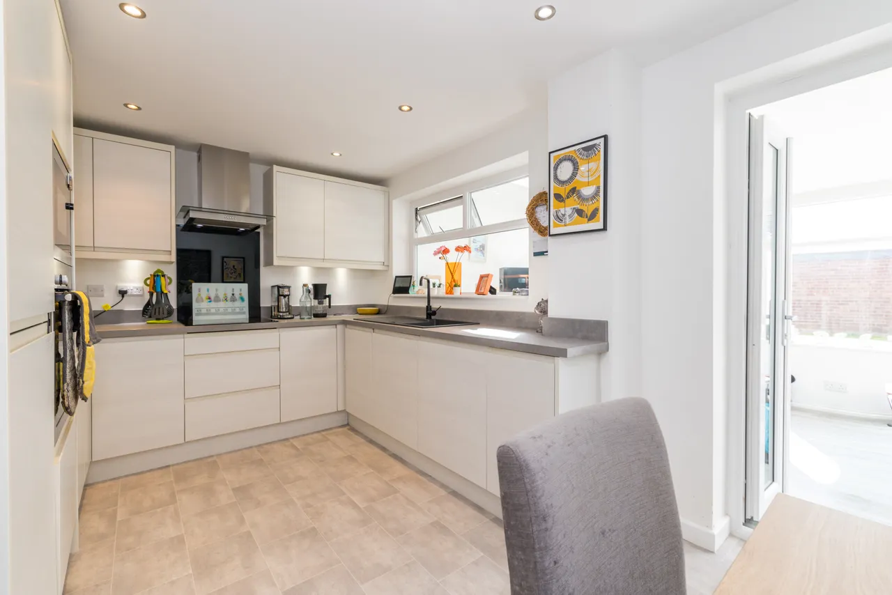 Castleton Way, Winstanley, WN3, photo 3