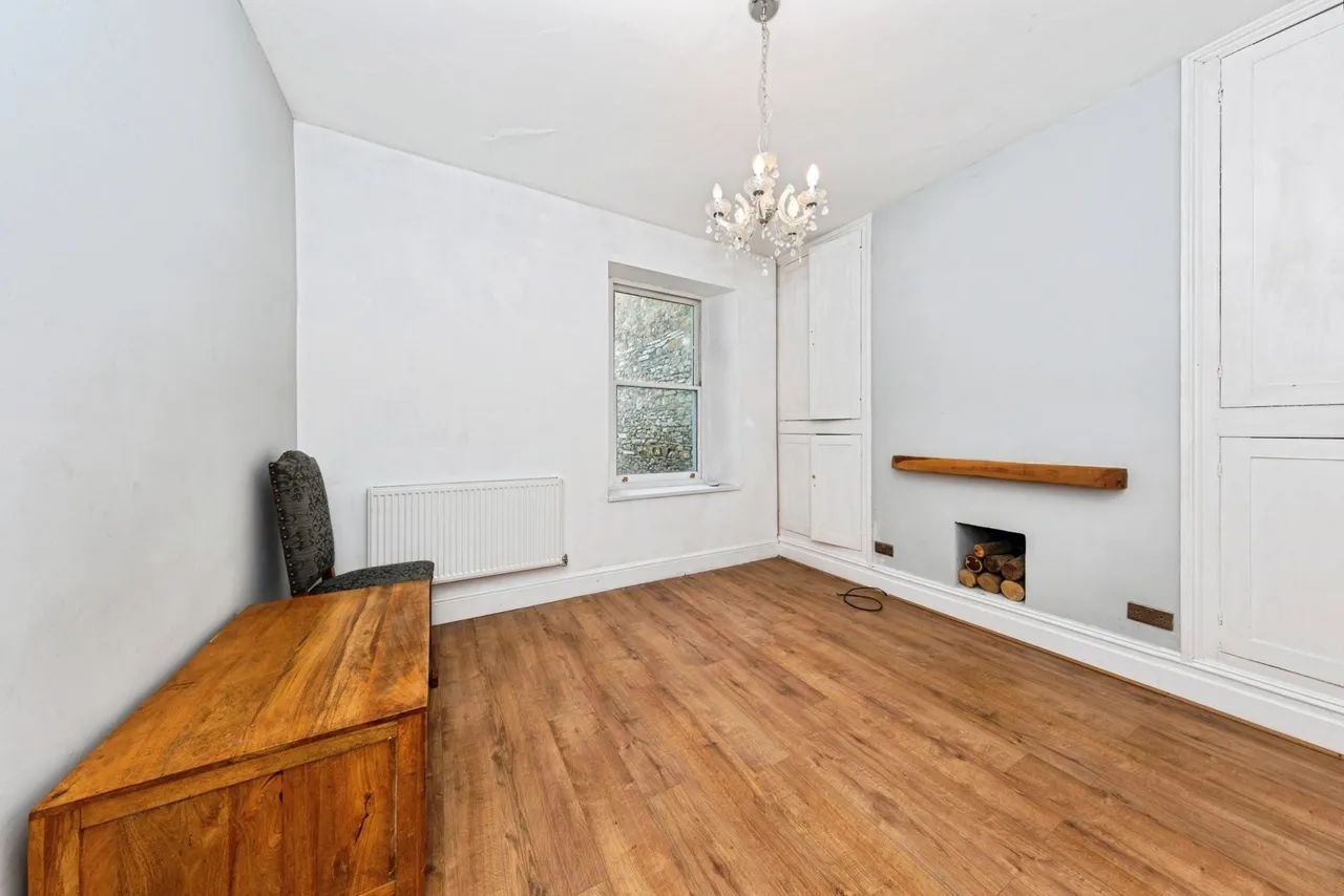 The Avenue, Carmarthen, SA31, photo 5