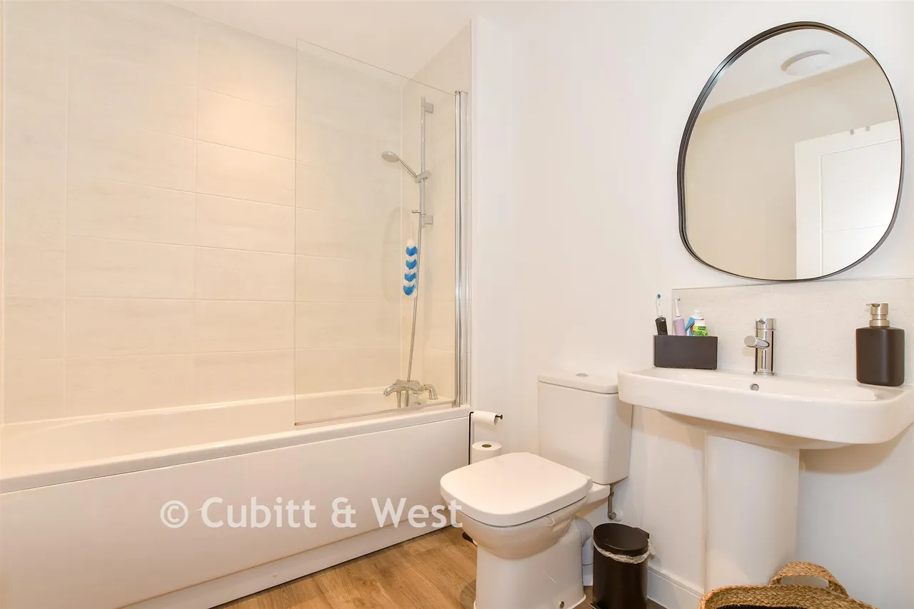 Donovan Way, Yapton, BN18, photo 14