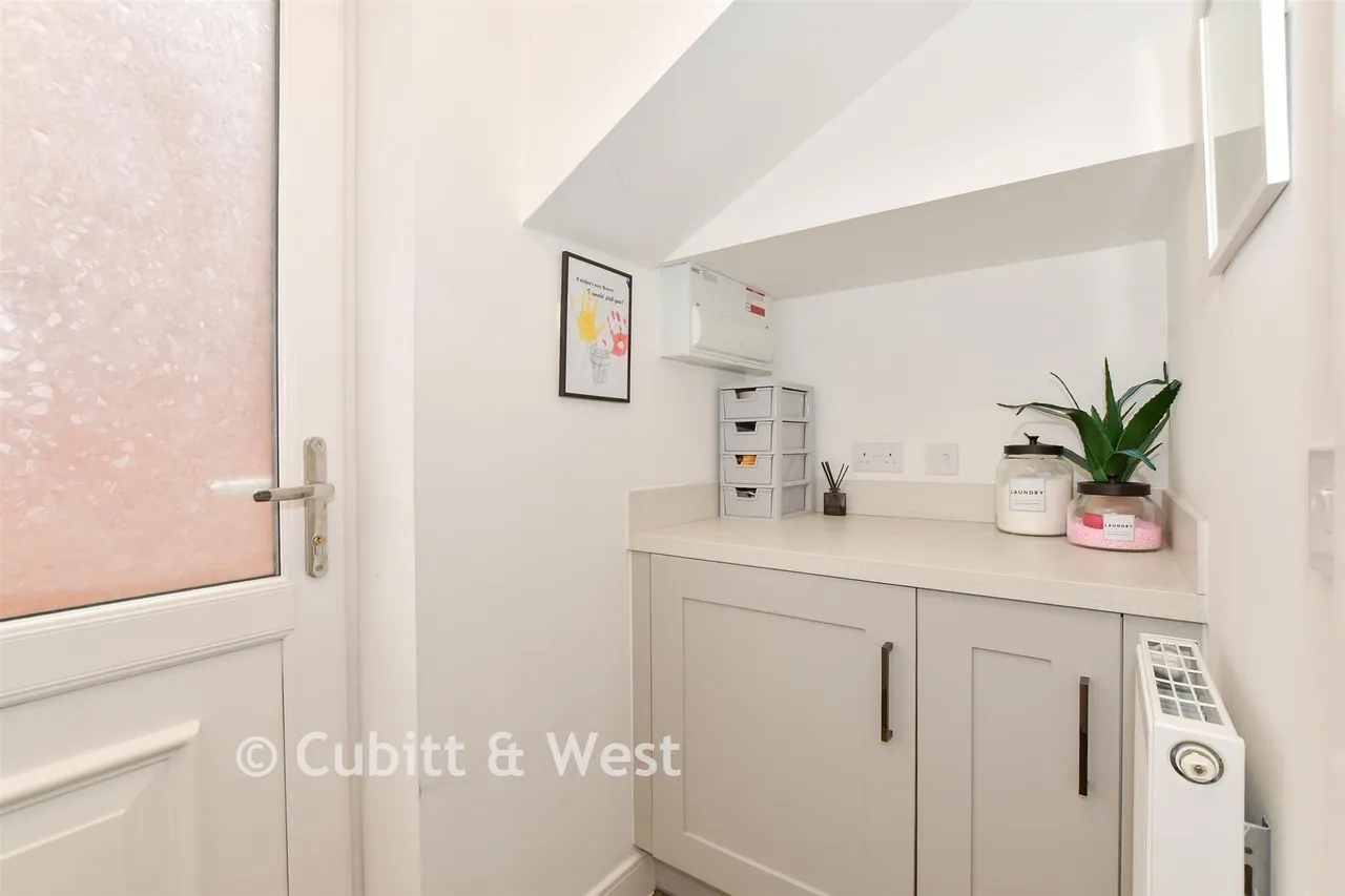 Donovan Way, Yapton, BN18, photo 8