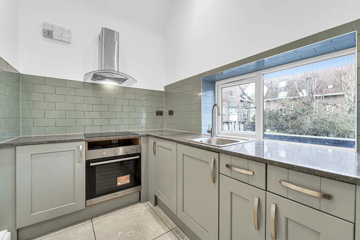 Church Street, KT12, photo 2