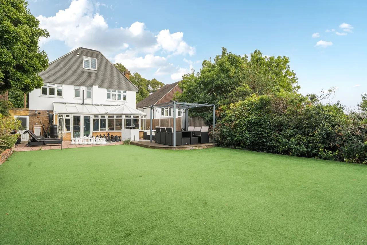 Gravel Hill Close, DA6, photo 16
