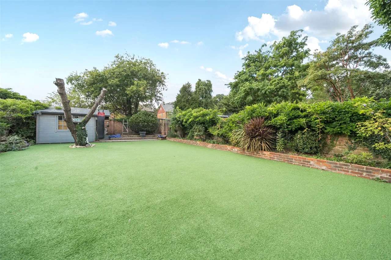 Gravel Hill Close, DA6, photo 11