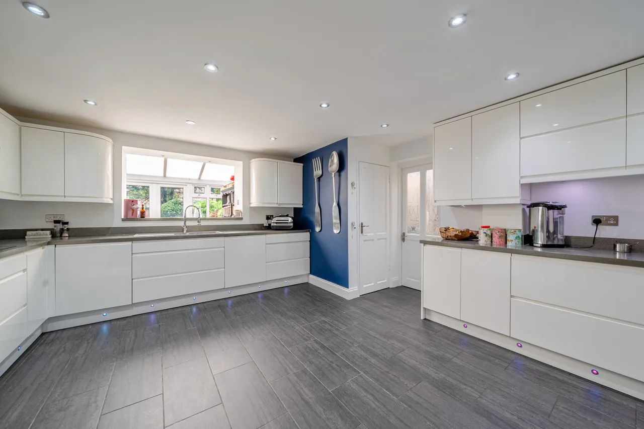 Gravel Hill Close, DA6, photo 6