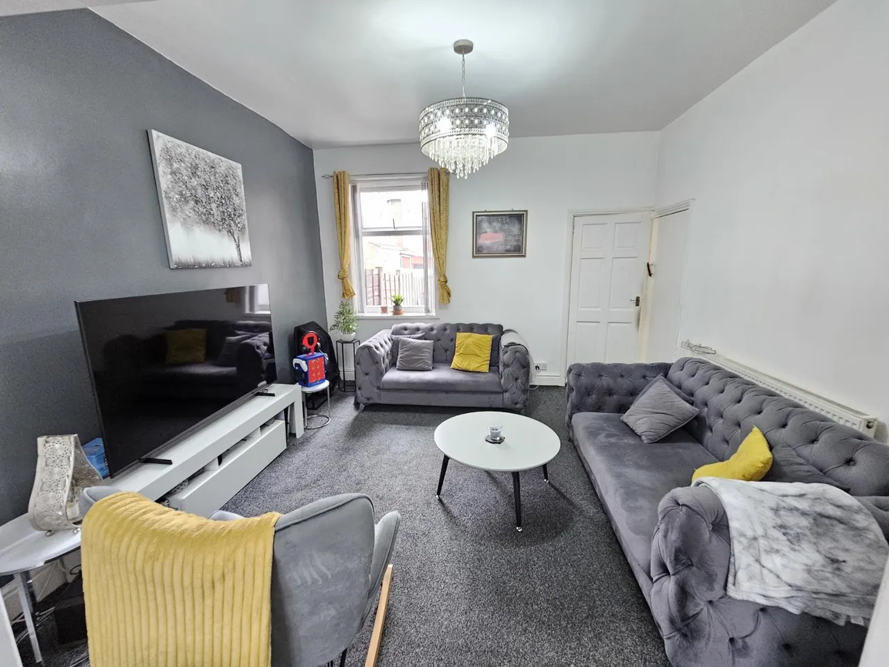 Charlton Road, Manchester, M19, photo 8