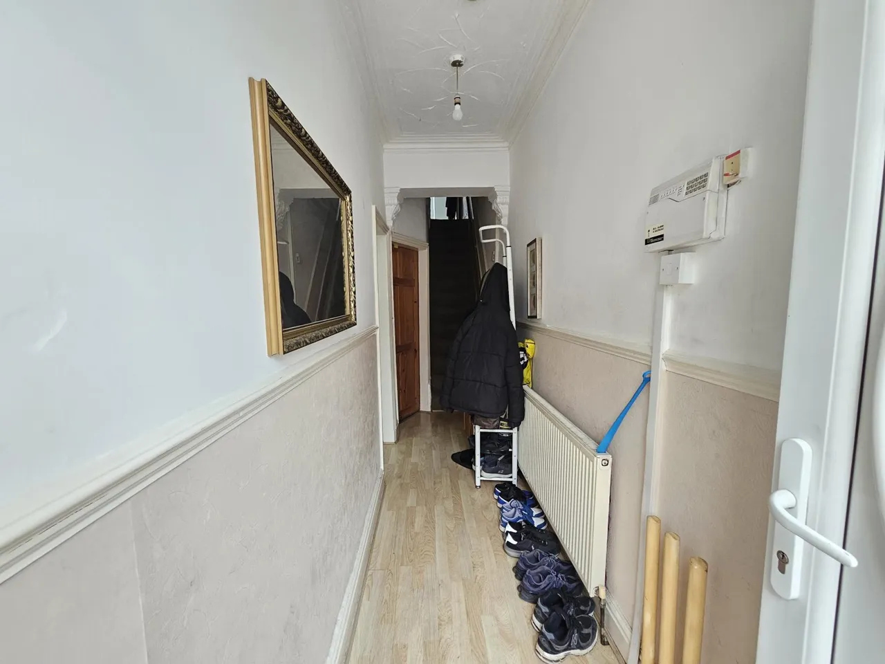 Charlton Road, Manchester, M19, photo 23