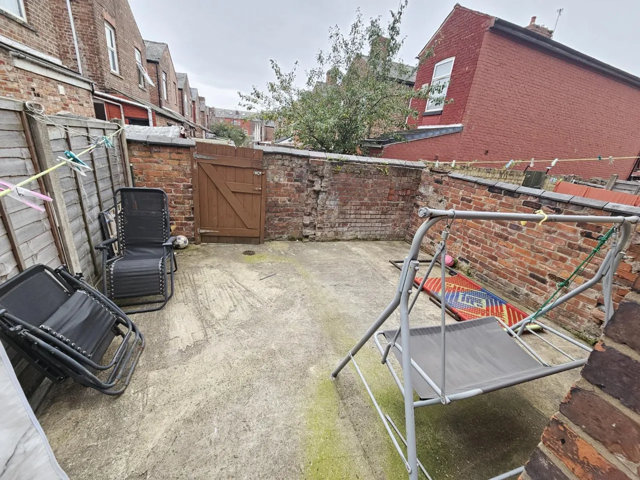 Charlton Road, Manchester, M19, photo 25