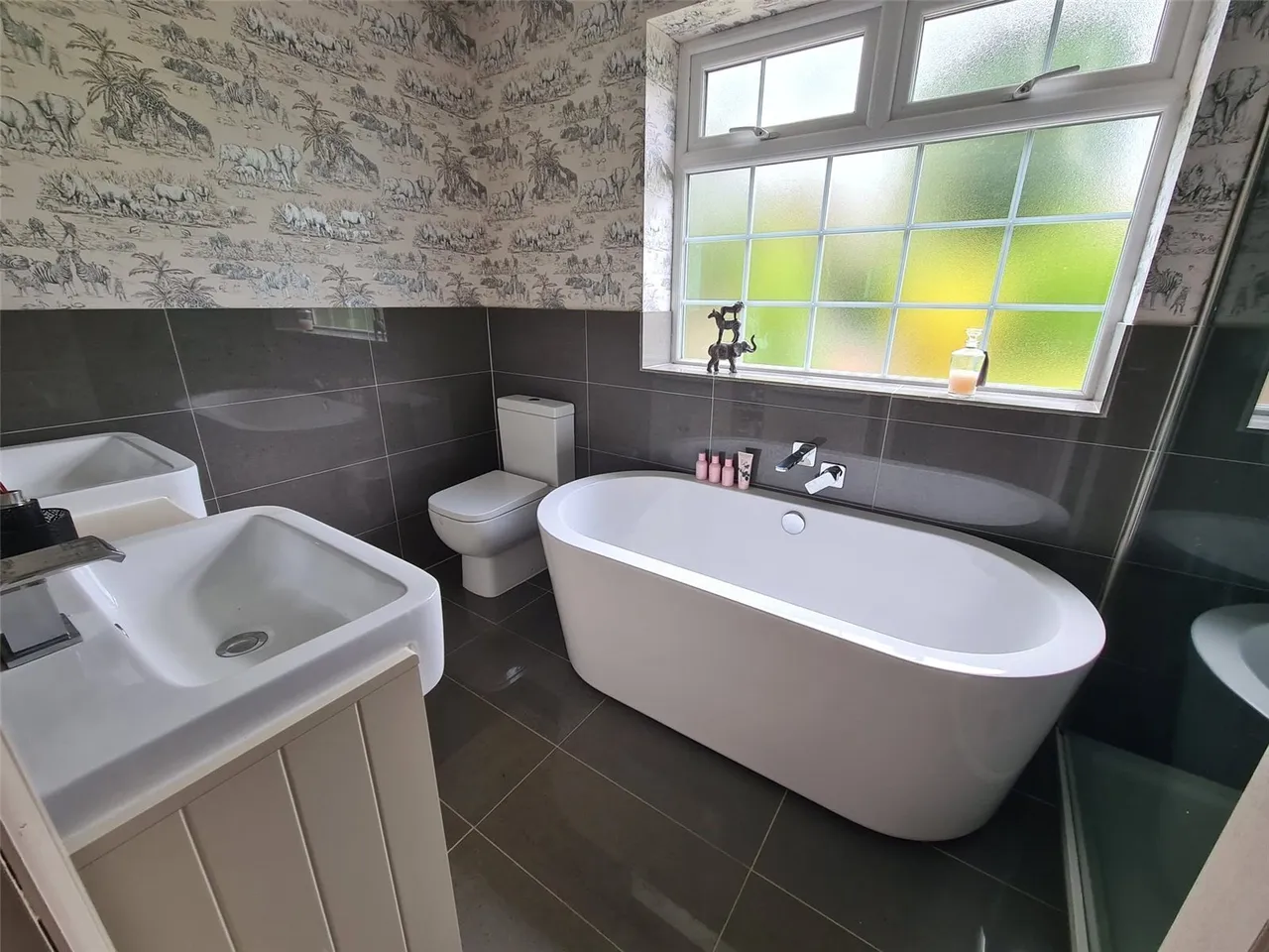 Hill Drive, Whaley Bridge, High Peak, Derbyshire, SK23, photo 13