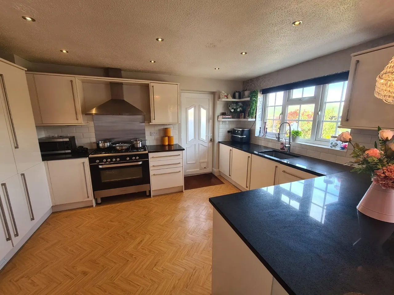 Hill Drive, Whaley Bridge, High Peak, Derbyshire, SK23, photo 5