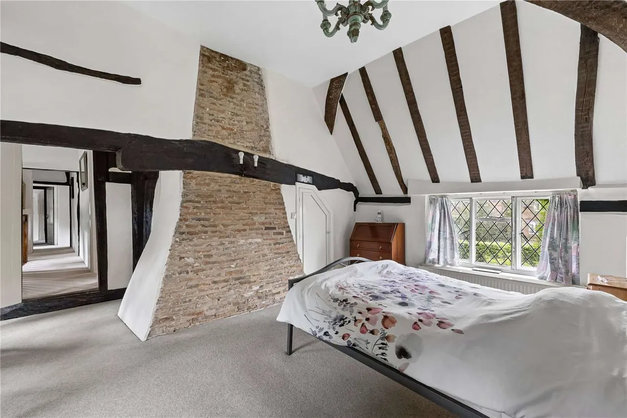 Mill Lane, Headley, Bordon, Hampshire, GU35 8LH, photo 9