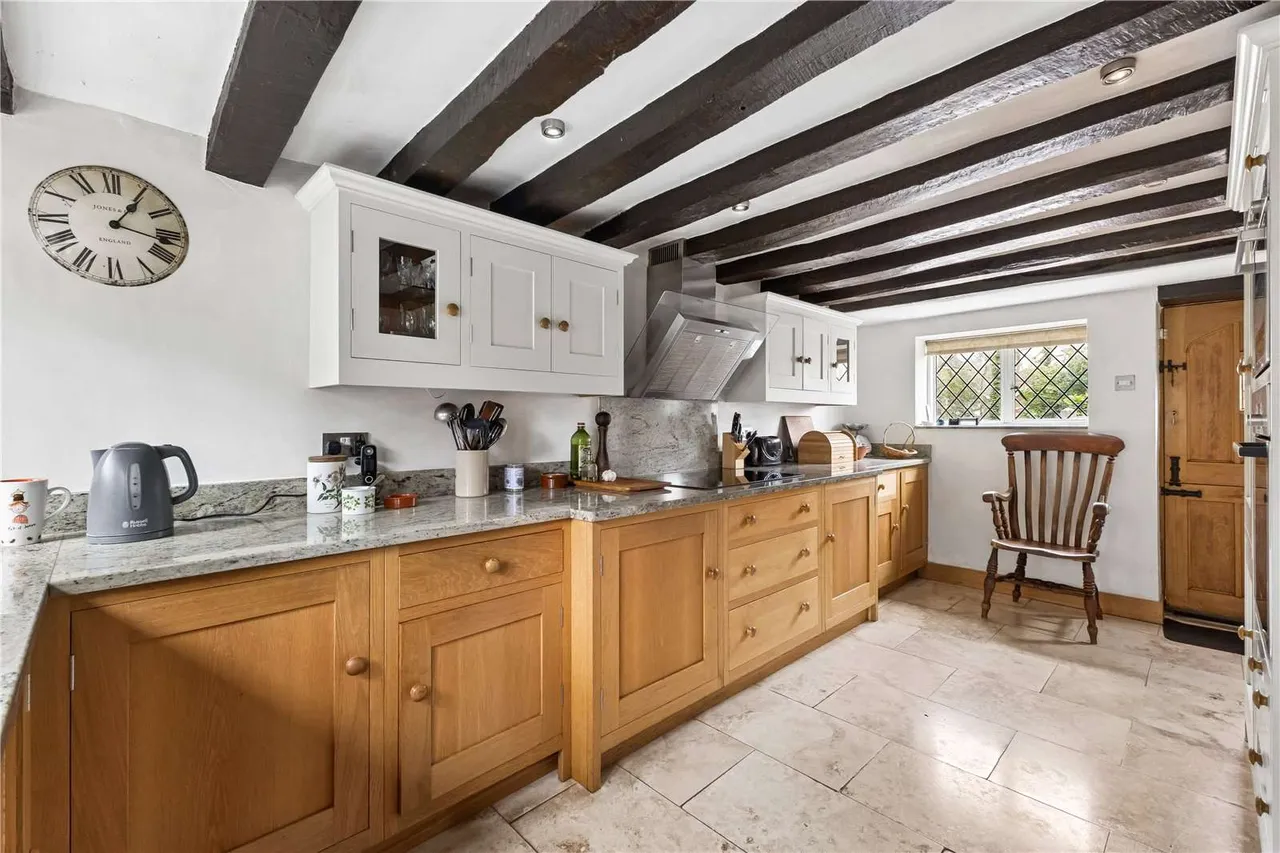 Mill Lane, Headley, Bordon, Hampshire, GU35 8LH, photo 7