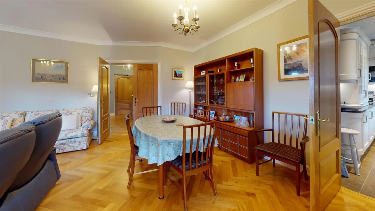 Heather Court, Ilkley, LS29, photo 4